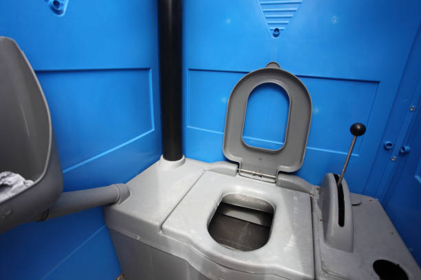 Portable Toilet Options We Offer in Brooklyn, OH